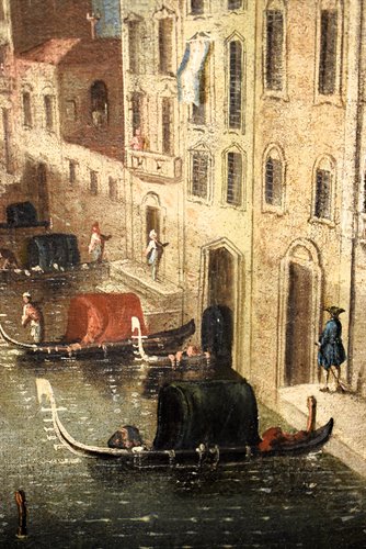 Venezia, sfilata di gondole sul canale
